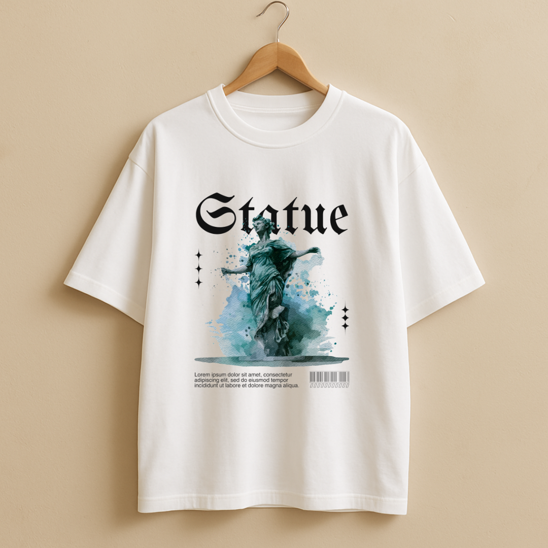 STATUE  Oversized Classic T-Shirt